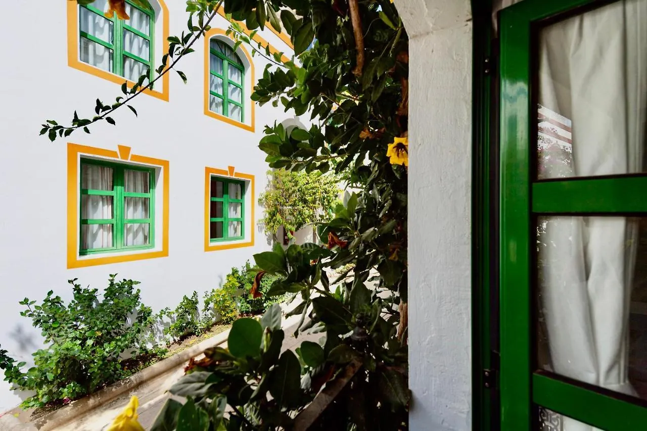 20 Metres From The Sea In Puerto De Mogan Apartment